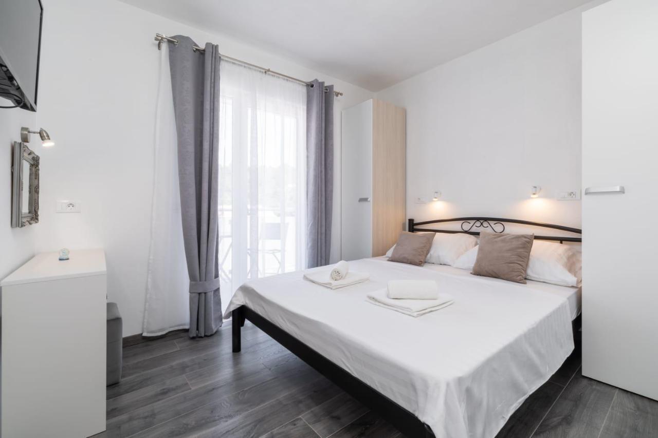 Maloa One Bedroom Apartment Smokvica  Esterno foto